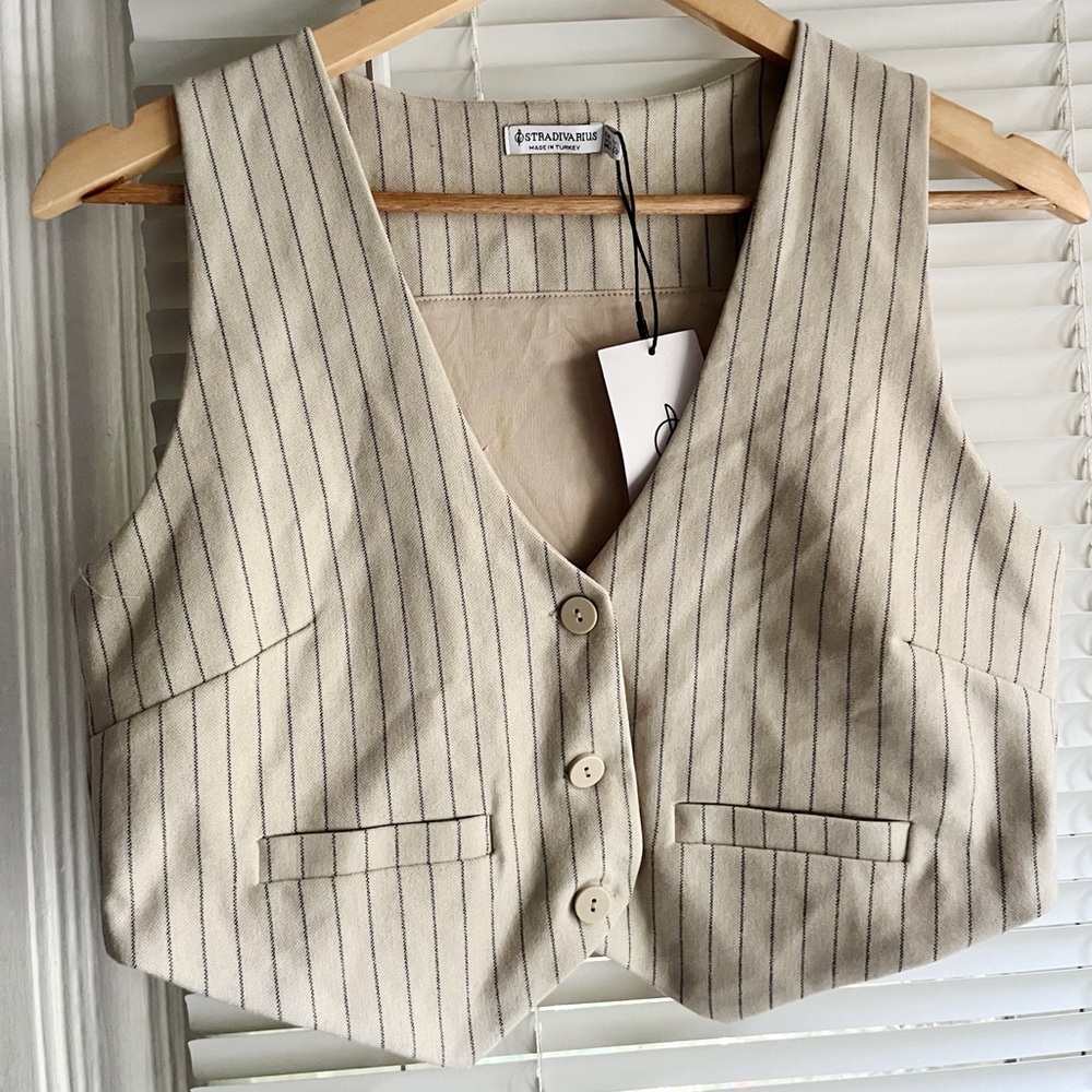 NWT Stradivarius Pinstriped Vest Top